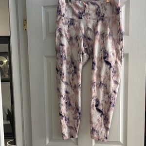 Old Navy Women's Abstract Print Leggings - Pink and Purple